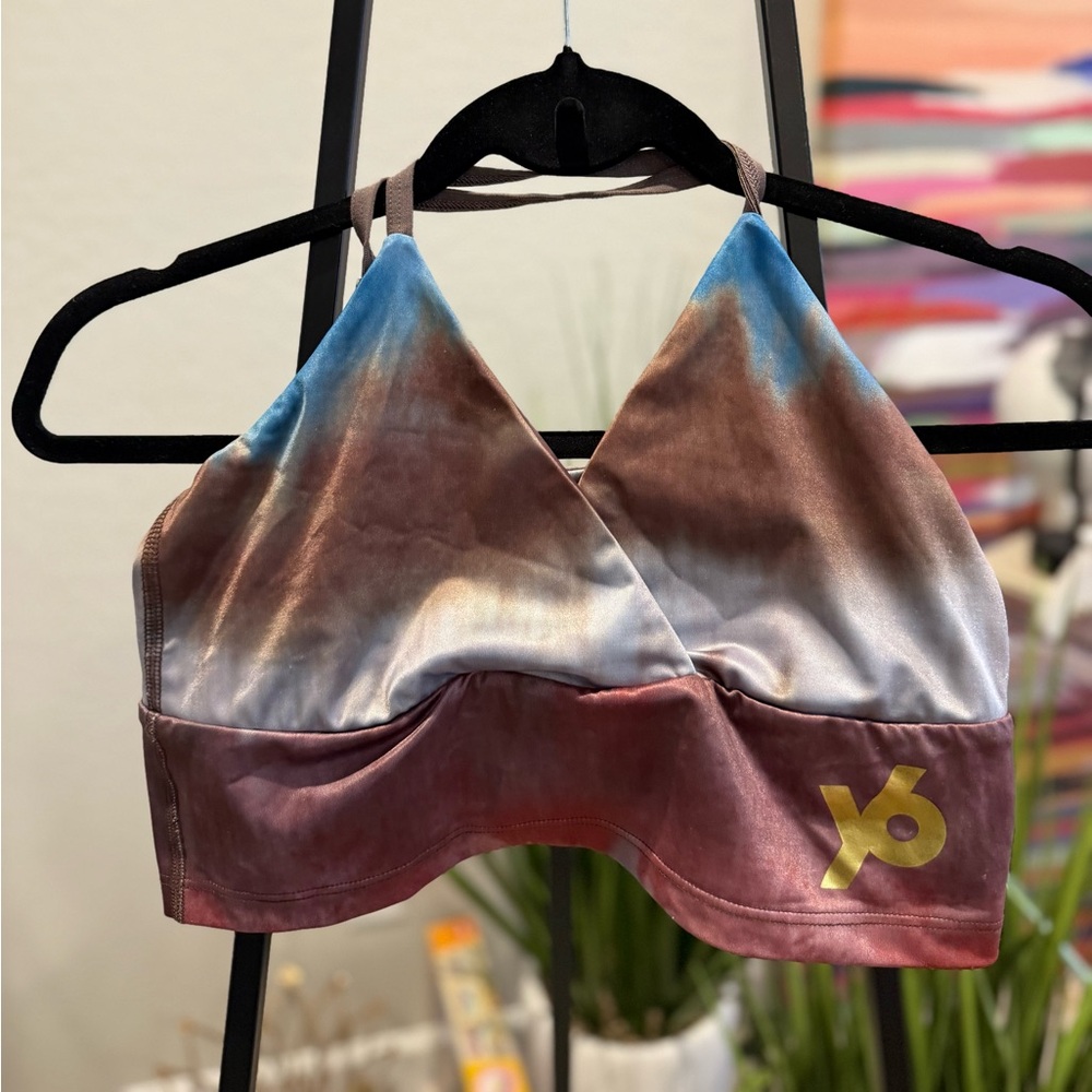Y6 yoga top